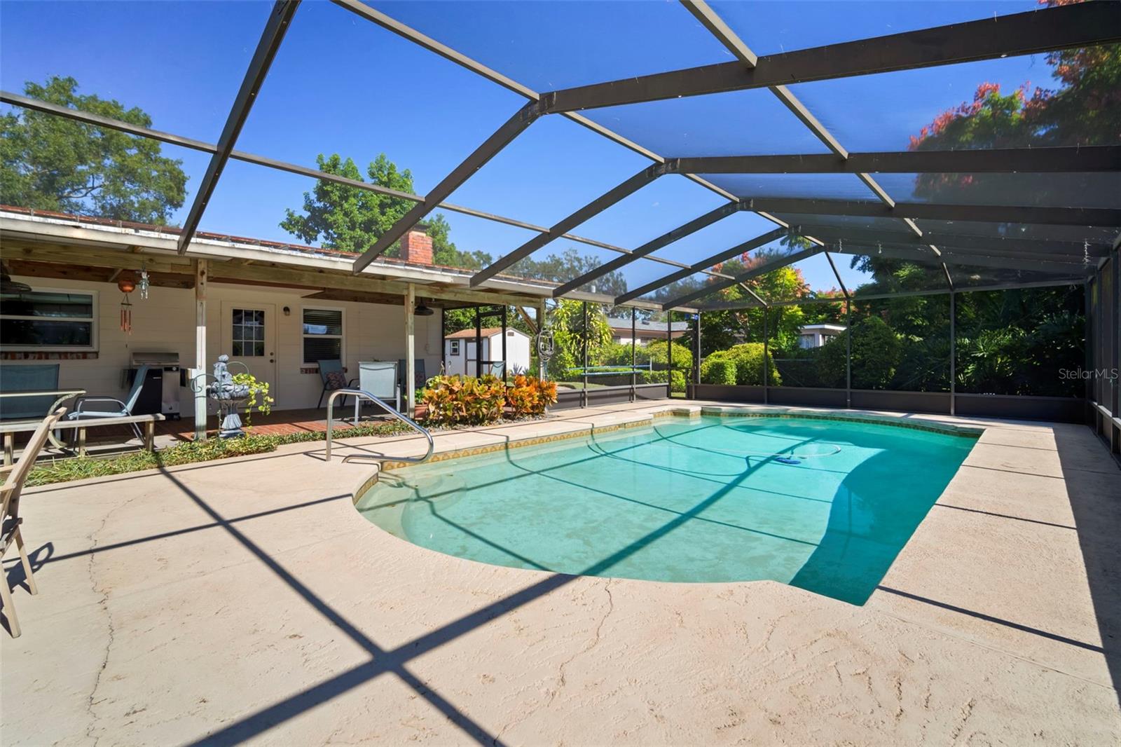 BRANDON OAK GROVE ESTATES - Residential