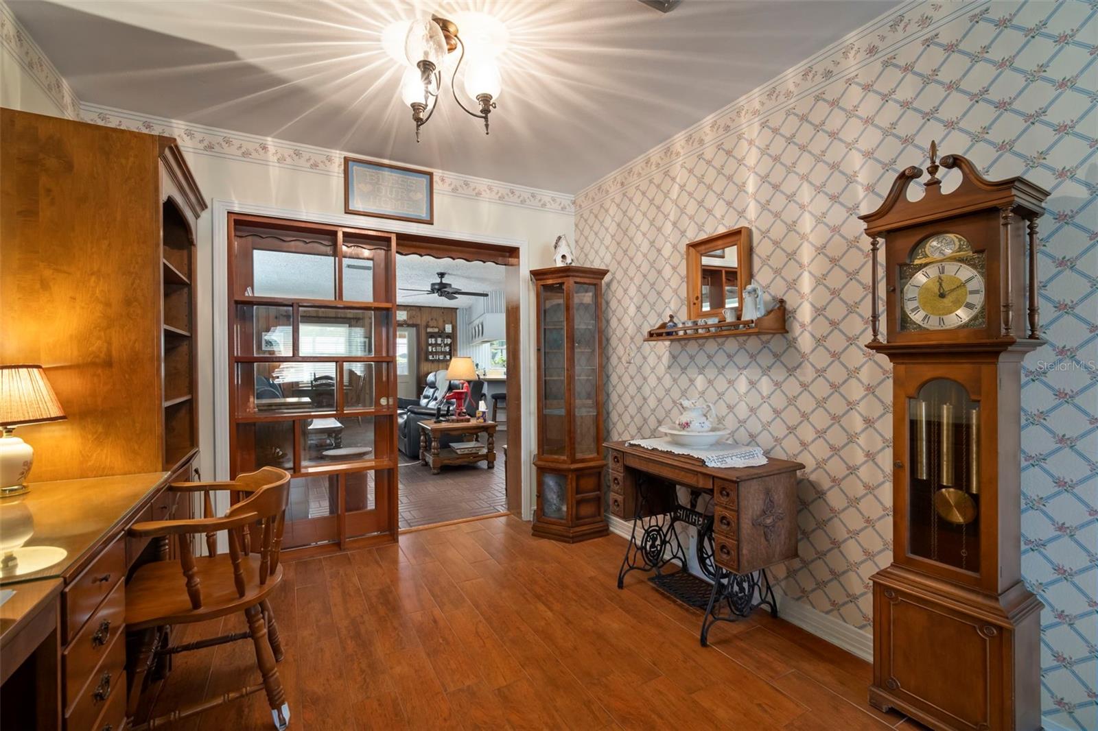 BRANDON OAK GROVE ESTATES - Residential