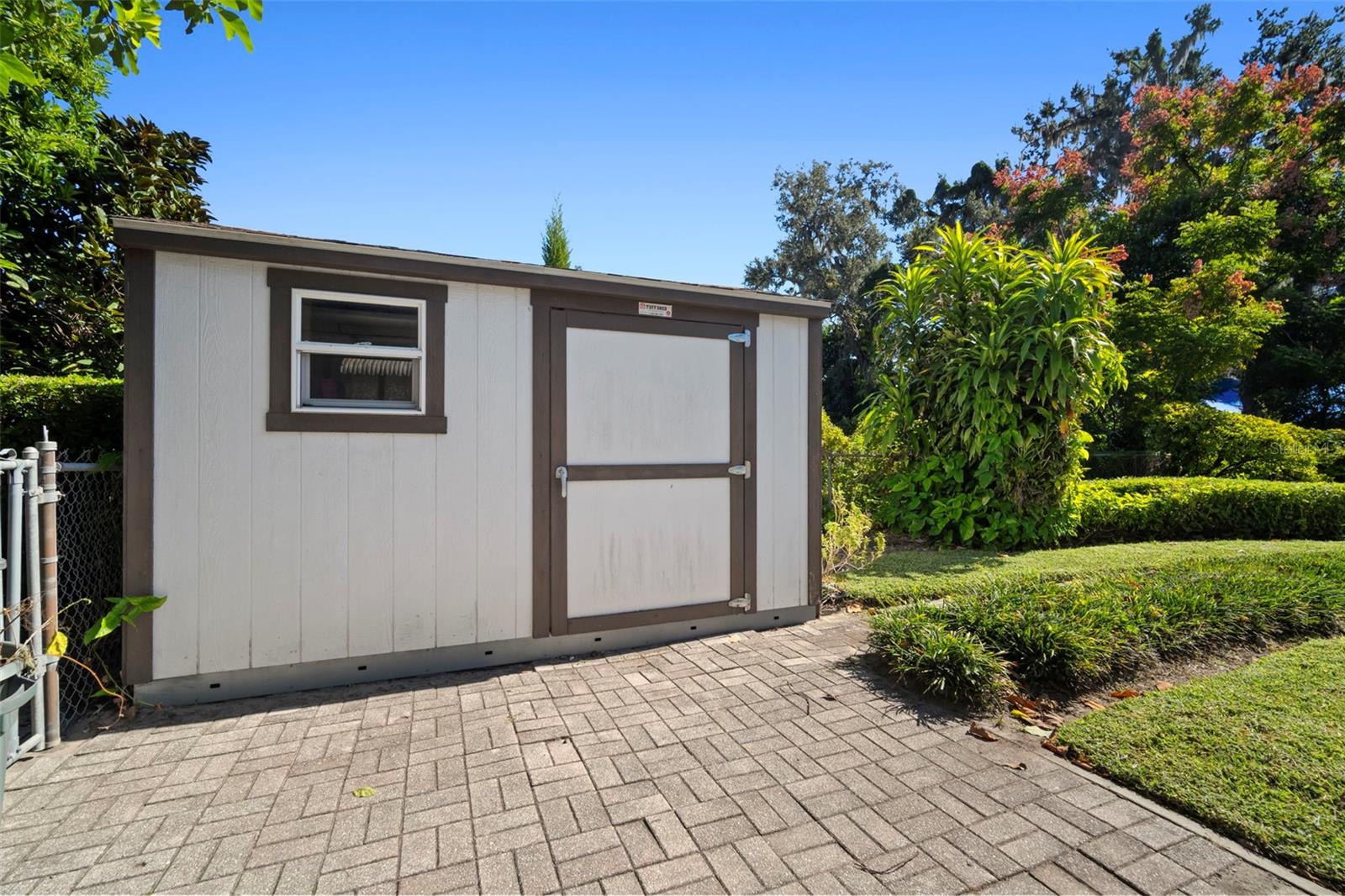 BRANDON OAK GROVE ESTATES - Residential