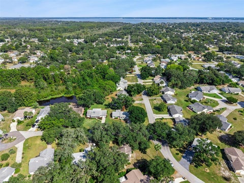 Tiny photo for 37 Gordon Court, Leesburg, FL 34788 (MLS # G5118256)