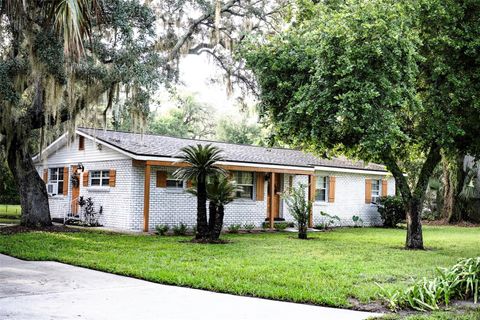 A home in TAMPA