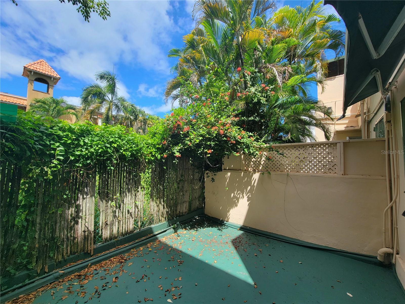 OCEAN PARK - Residential Income