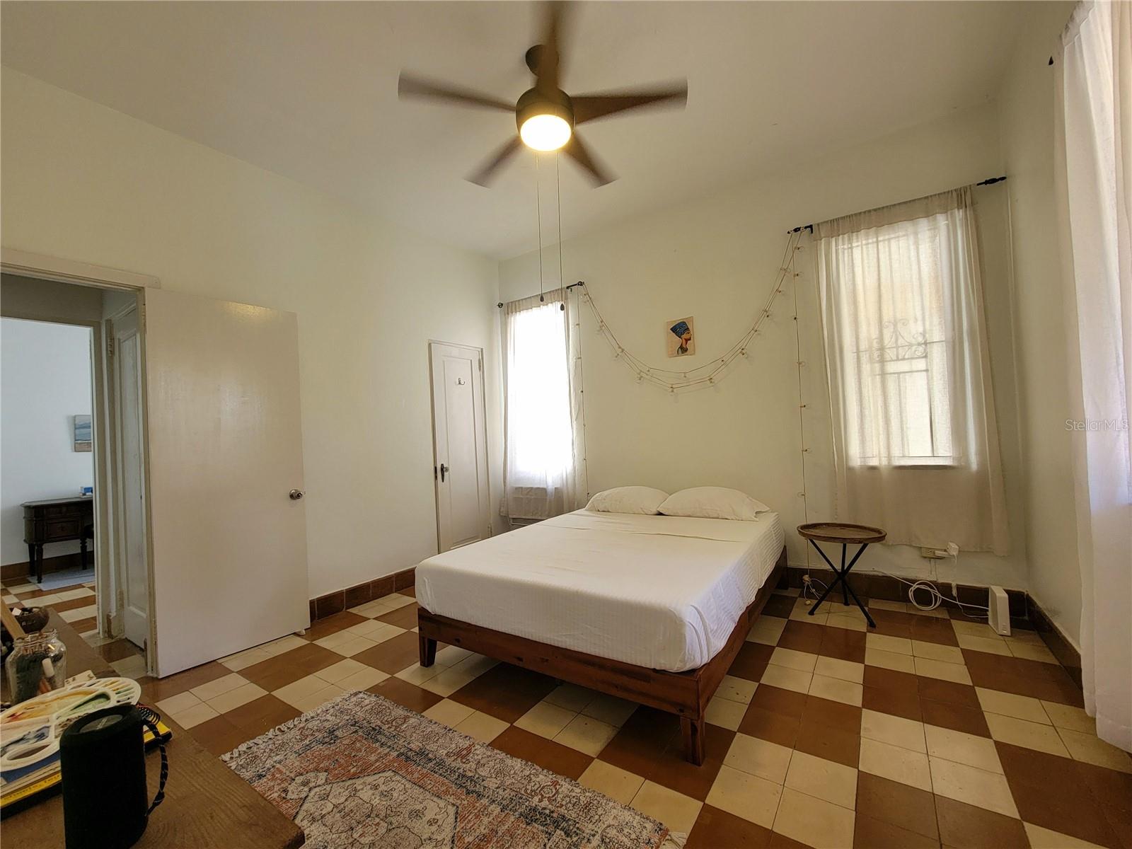 OCEAN PARK - Residential Income