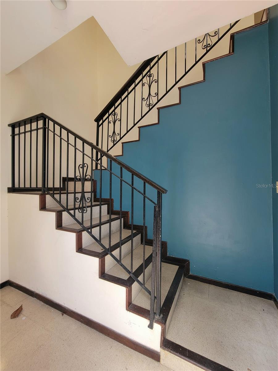 OCEAN PARK - Residential Income