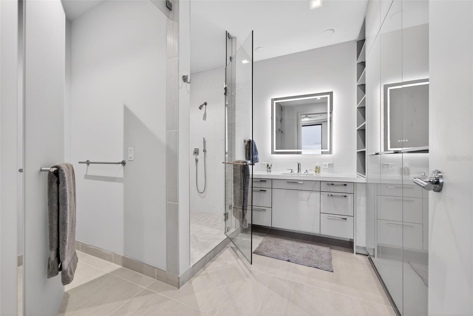 ST. REGIS LONGBOAT KEY - Residential