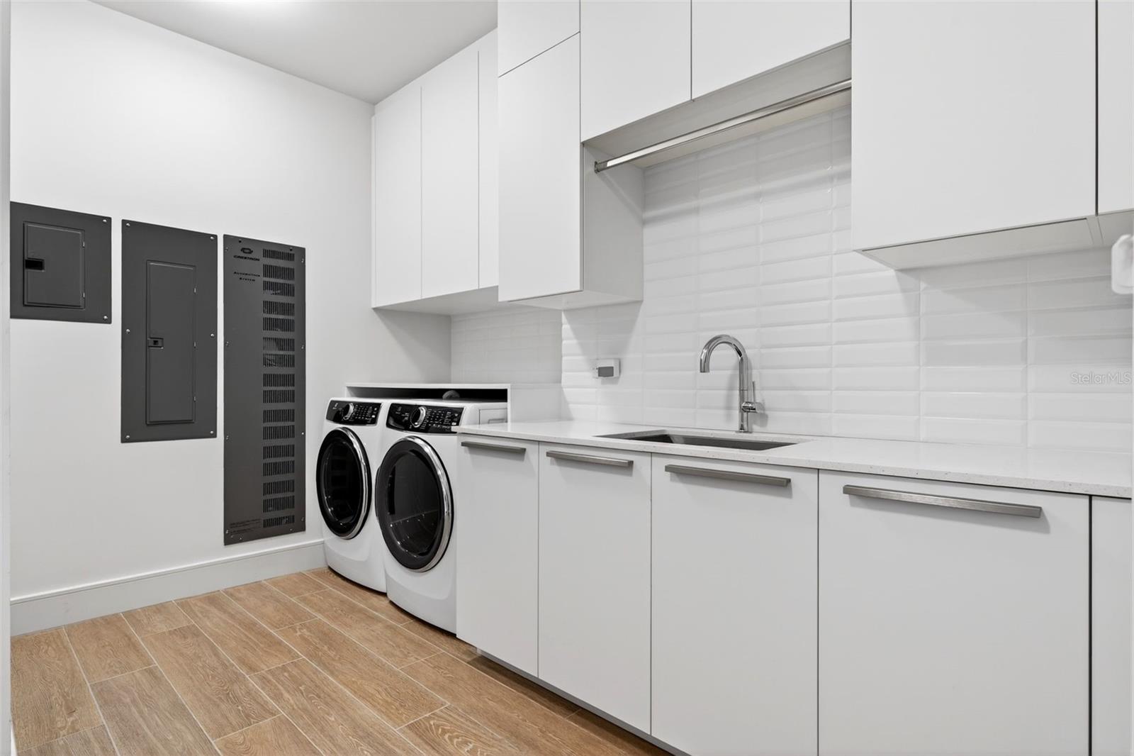 ST. REGIS LONGBOAT KEY - Residential