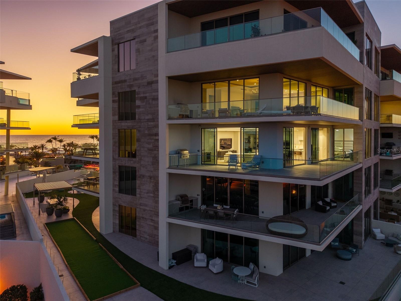 ST. REGIS LONGBOAT KEY - Residential