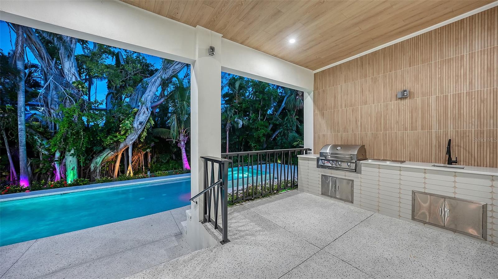 HARBOR ACRES SEC 2 - Residential