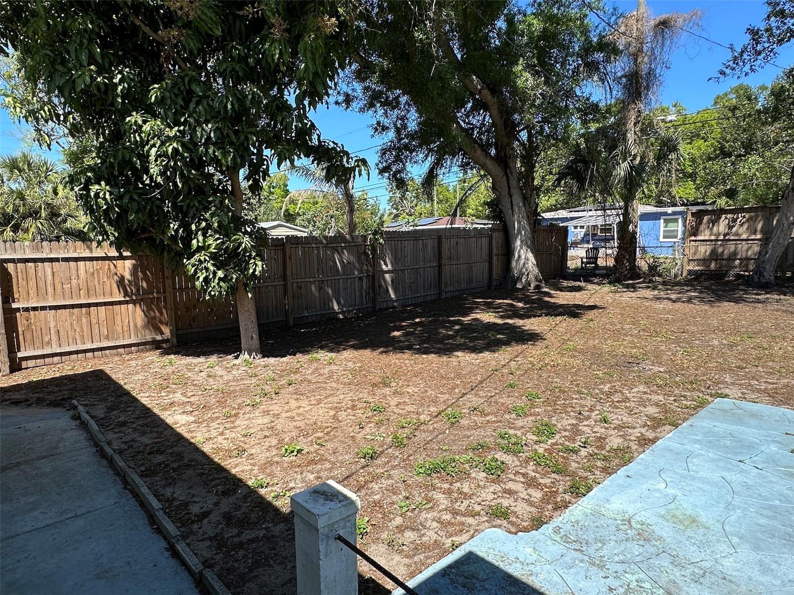 BETTY LANE HEIGHTS 2ND ADD - Residential