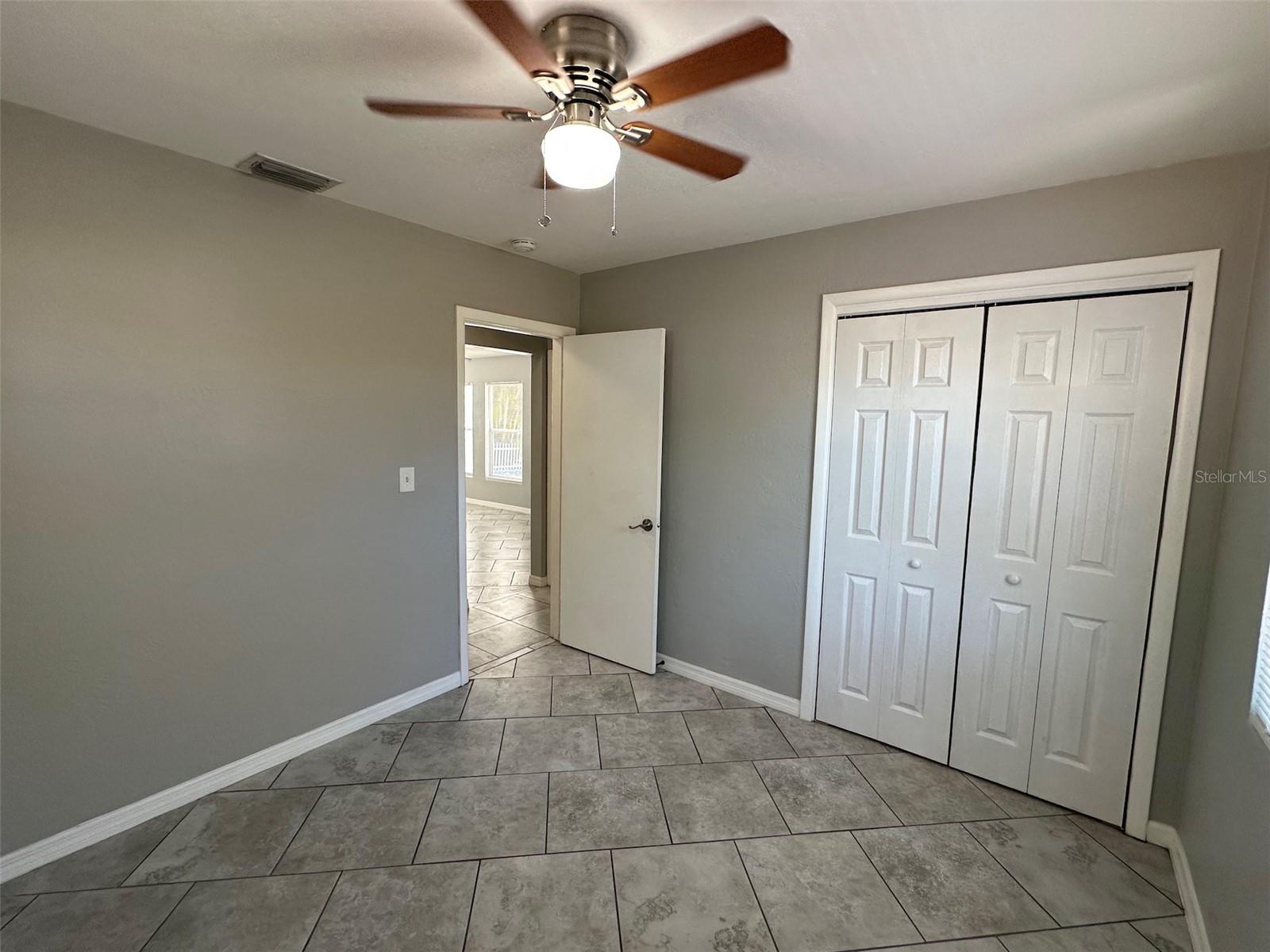 BETTY LANE HEIGHTS 2ND ADD - Residential