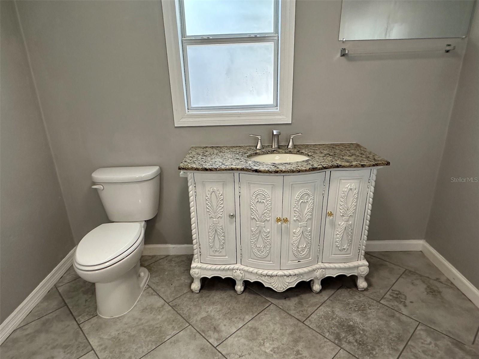 BETTY LANE HEIGHTS 2ND ADD - Residential