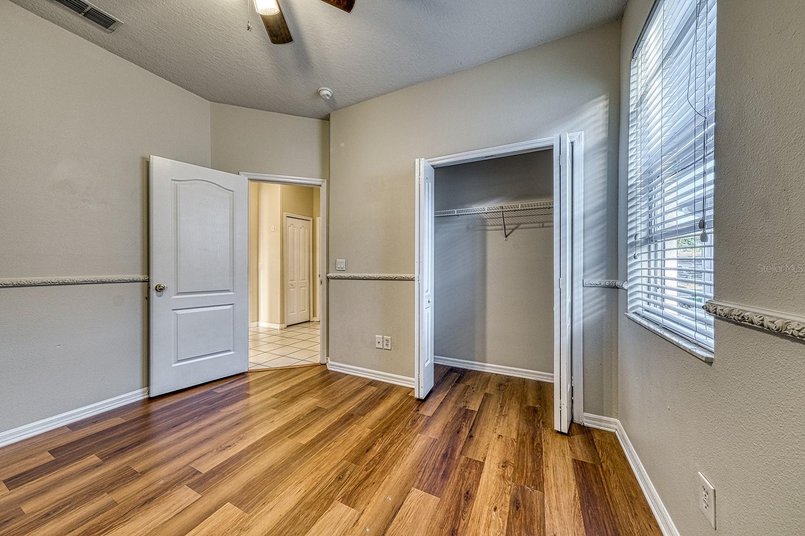 HUNTERS CREEK TR 526 PH 02 43/22 - Residential