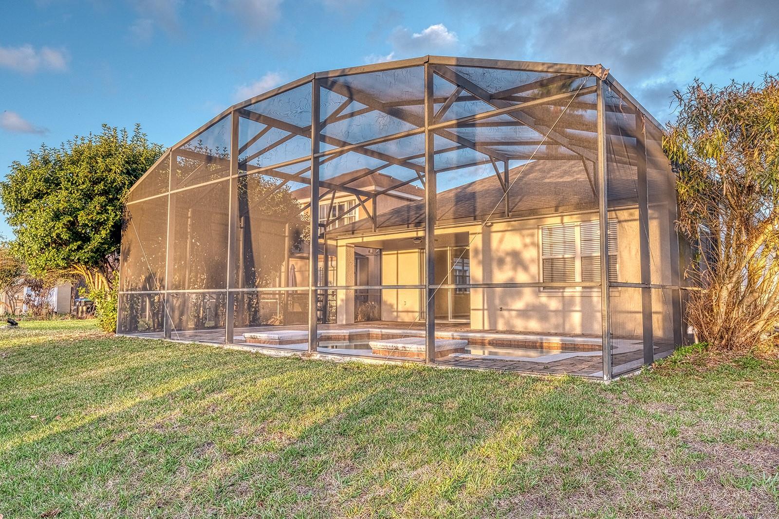 HUNTERS CREEK TR 526 PH 02 43/22 - Residential