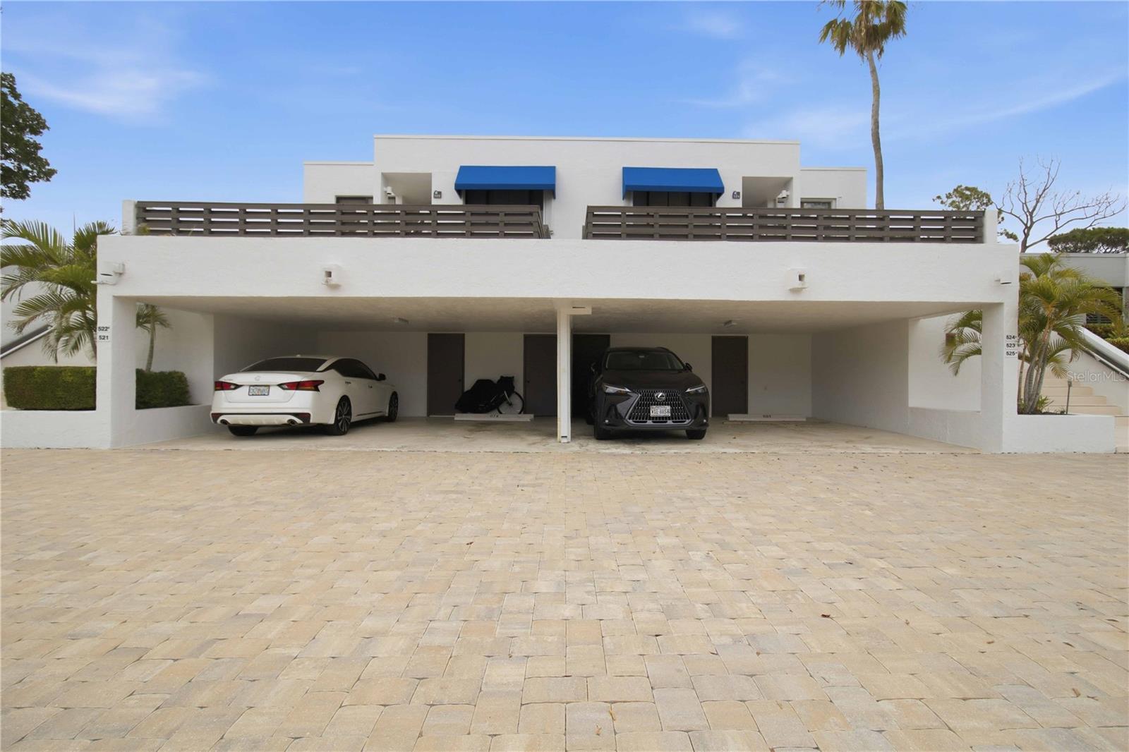 521 BAYPORT WAY 521