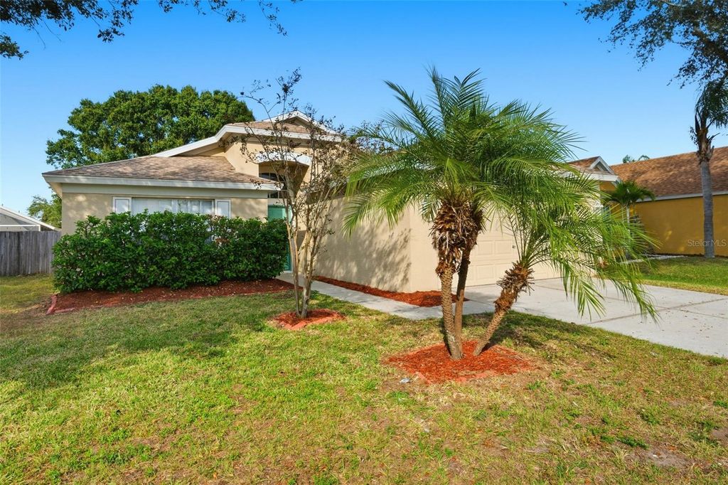 Photo of 10612 Cami Court, Riverview, FL 33578 (MLS # O6363141)
