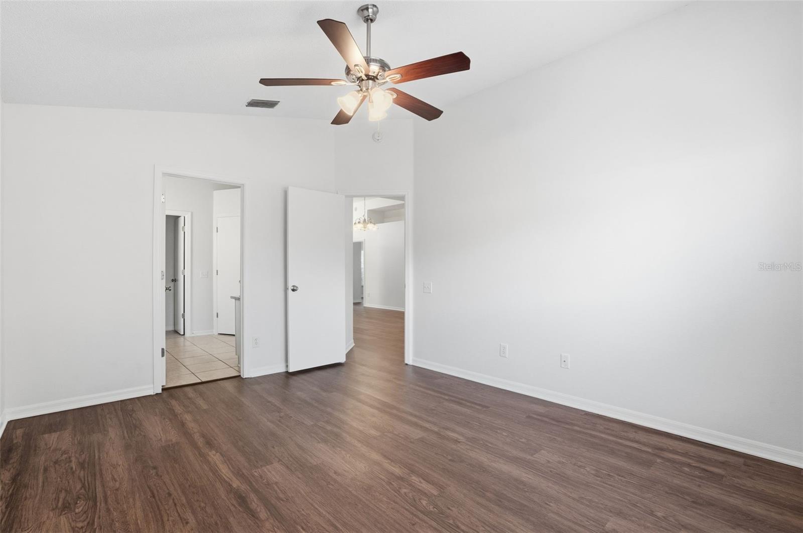 SOUTH POINTE PH 3A 3B - Residential