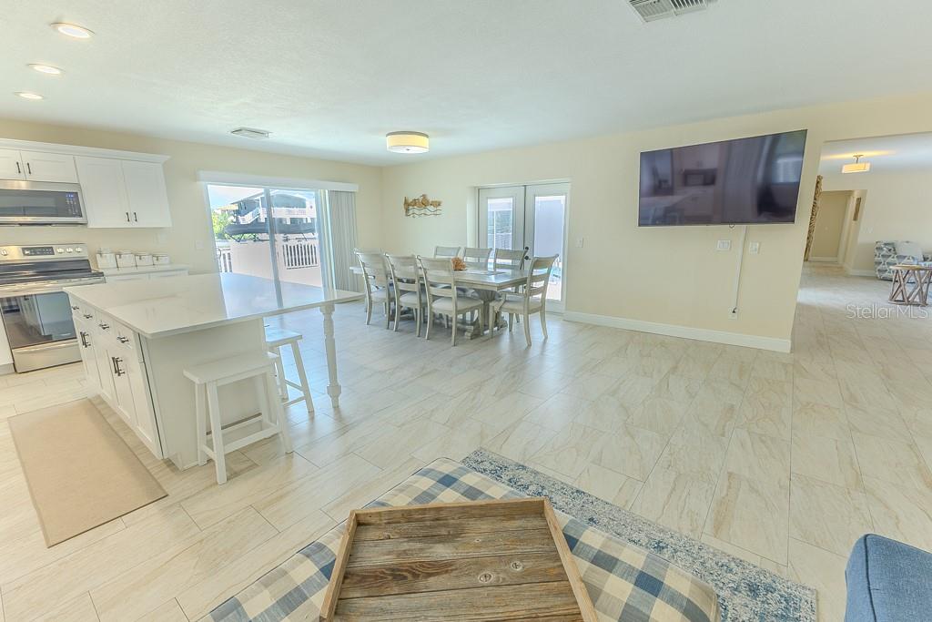 FLOR A MAR - Residential