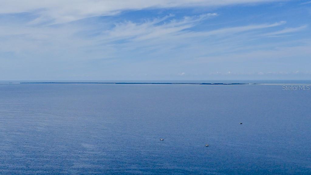 FLOR A MAR - Residential