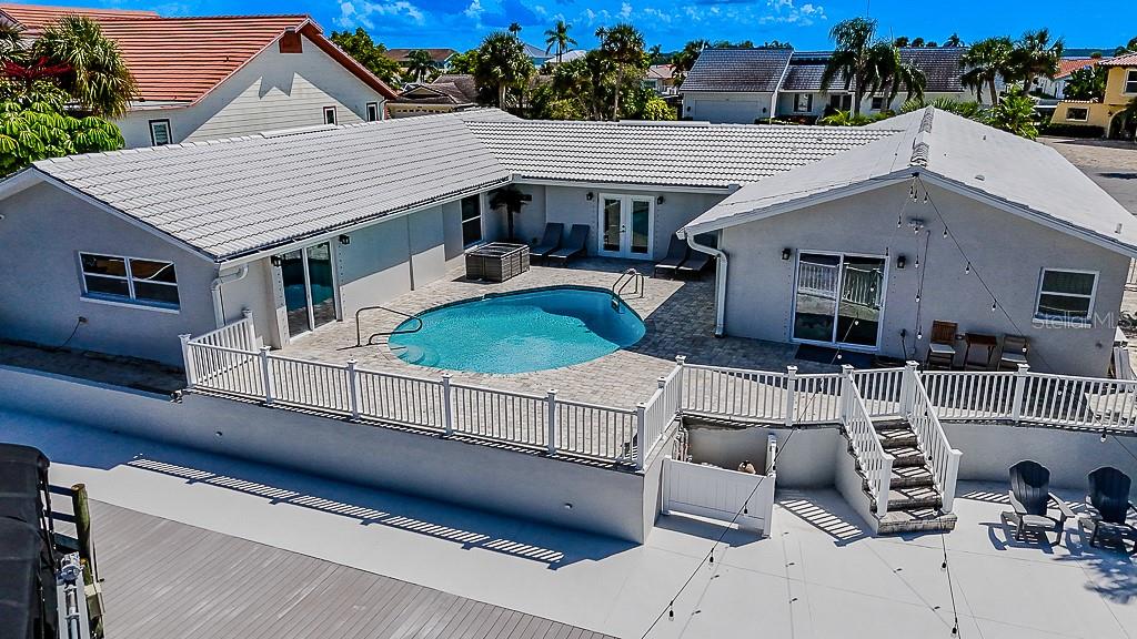 FLOR A MAR - Residential