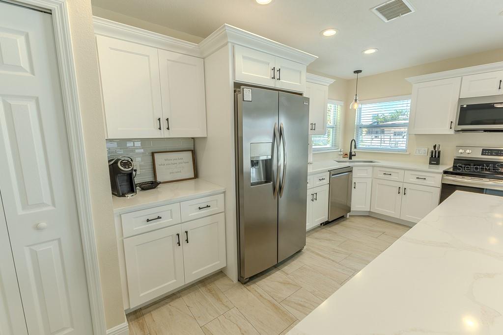 FLOR A MAR - Residential