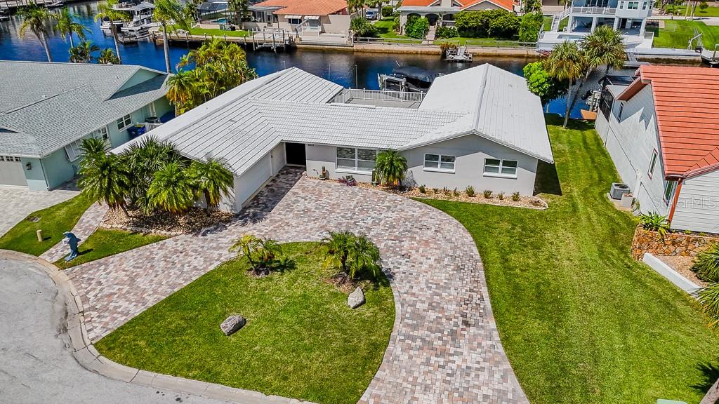 FLOR A MAR - Residential