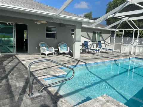 A home in PORT CHARLOTTE