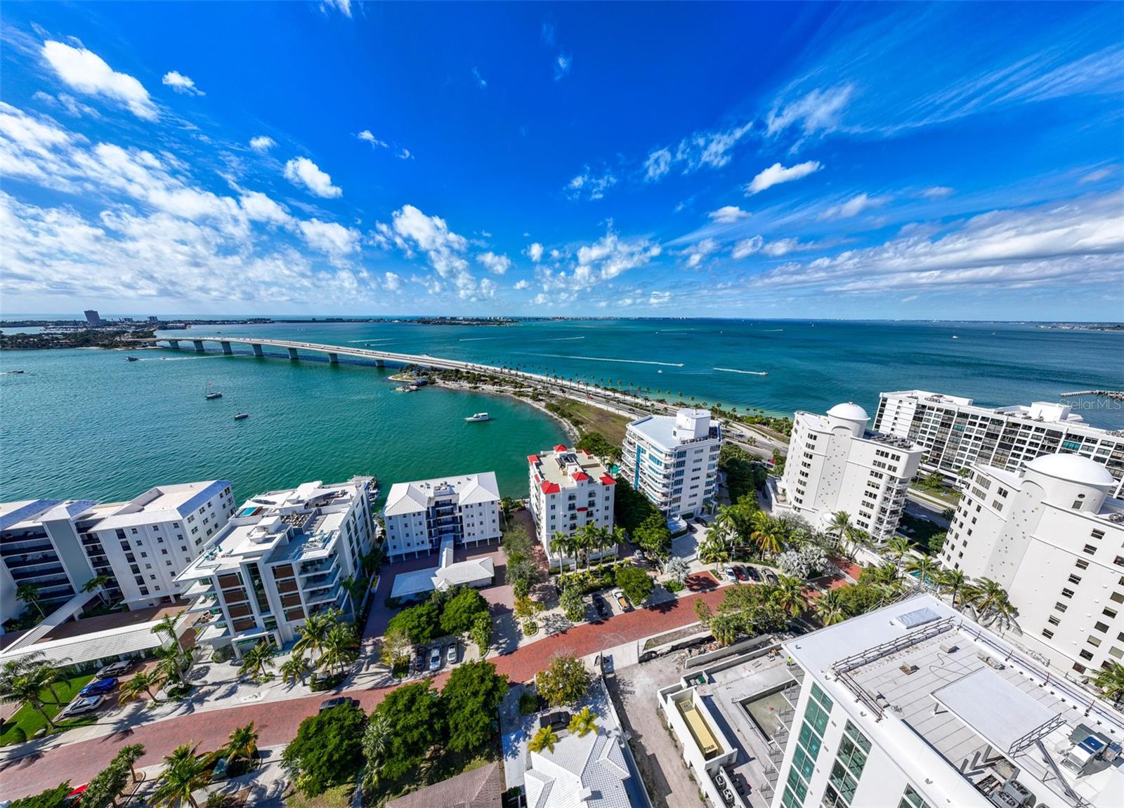 VISTA BAY POINT - Residential