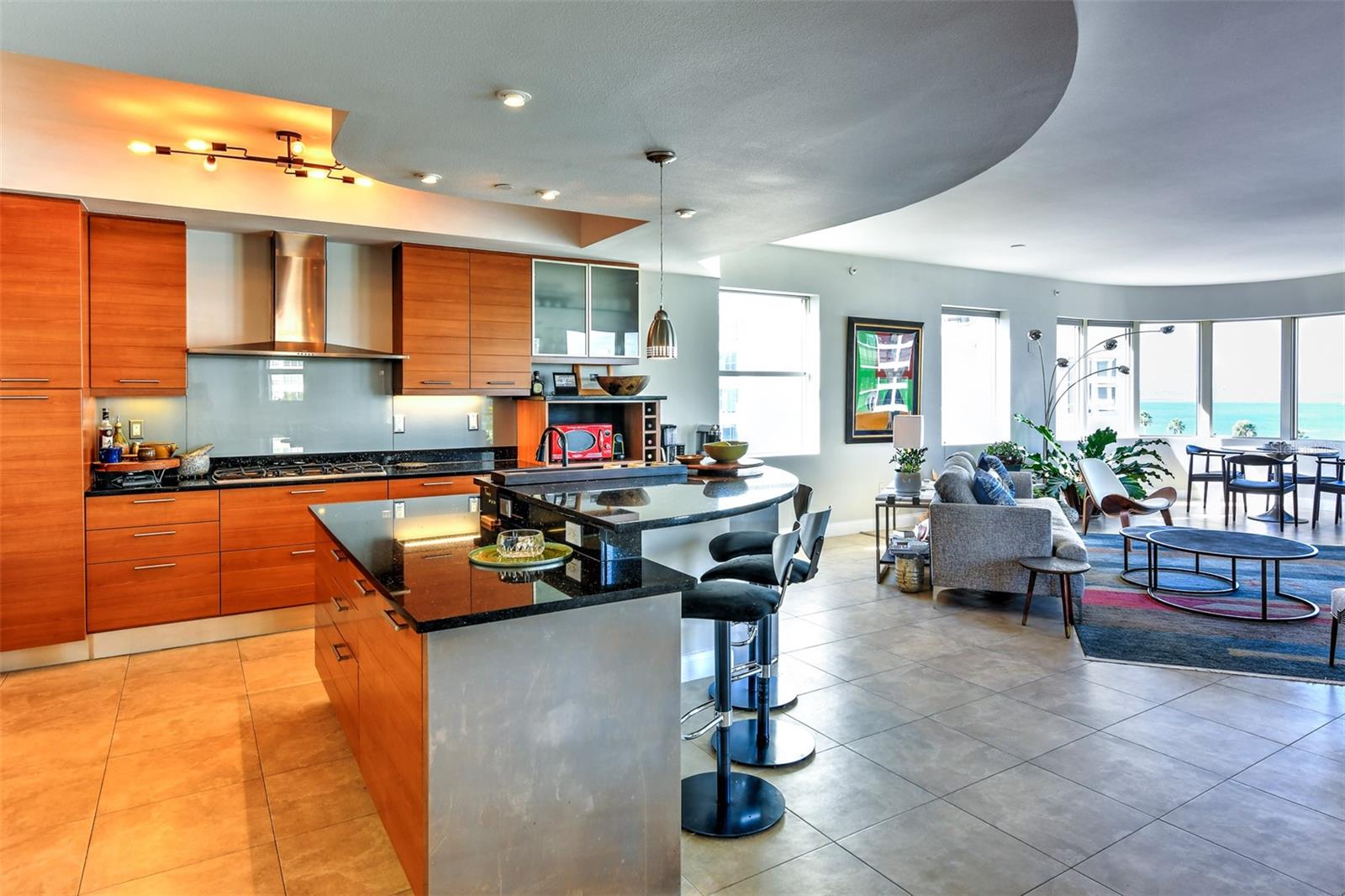 VISTA BAY POINT - Residential