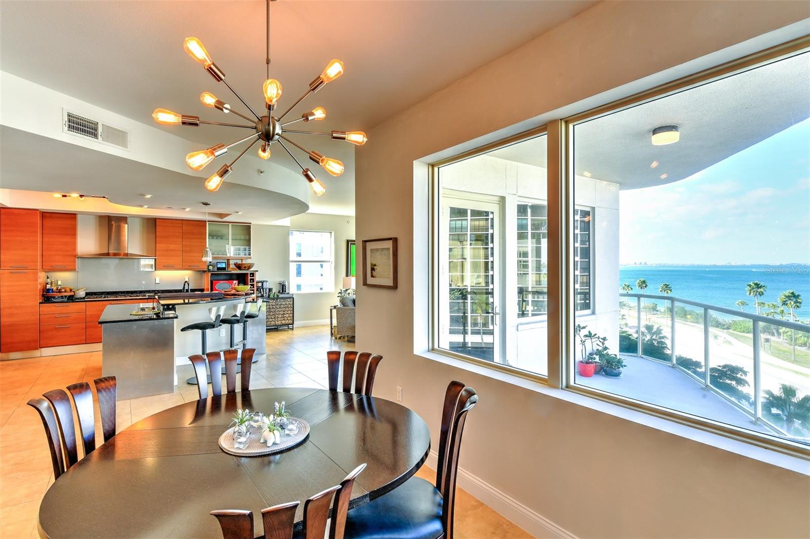 VISTA BAY POINT - Residential