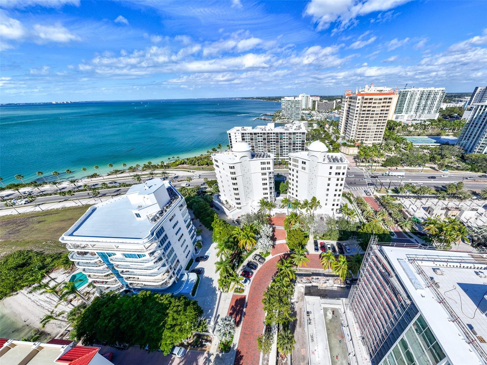 VISTA BAY POINT - Residential