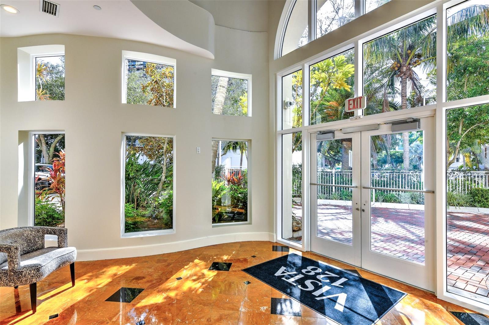 VISTA BAY POINT - Residential