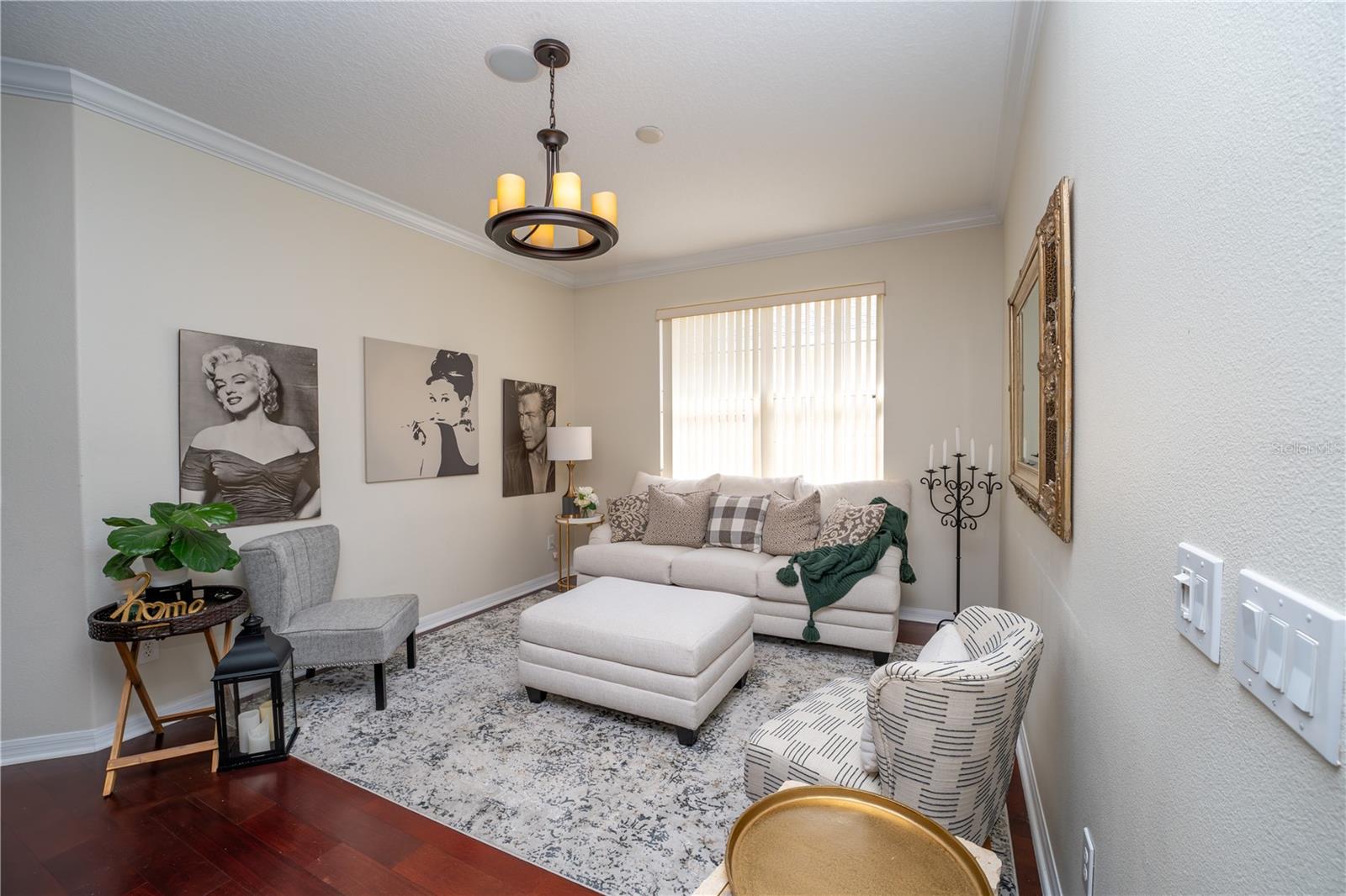 8835 ABBEY LEAF LANE