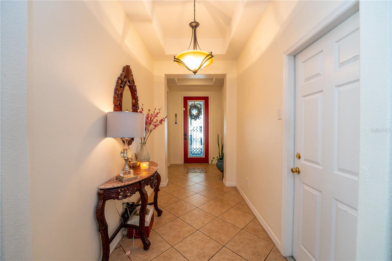 8835 ABBEY LEAF LANE