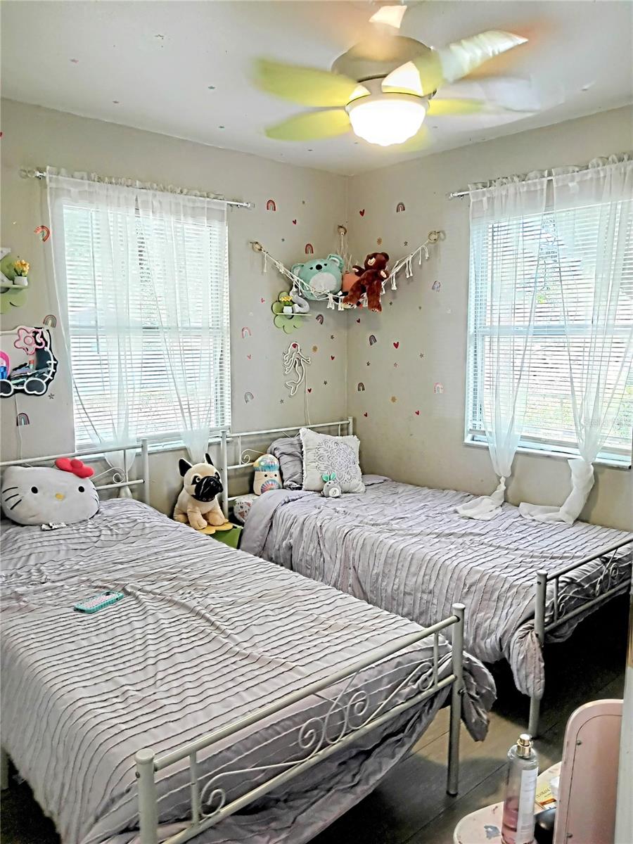 MANGO HILLS - Residential