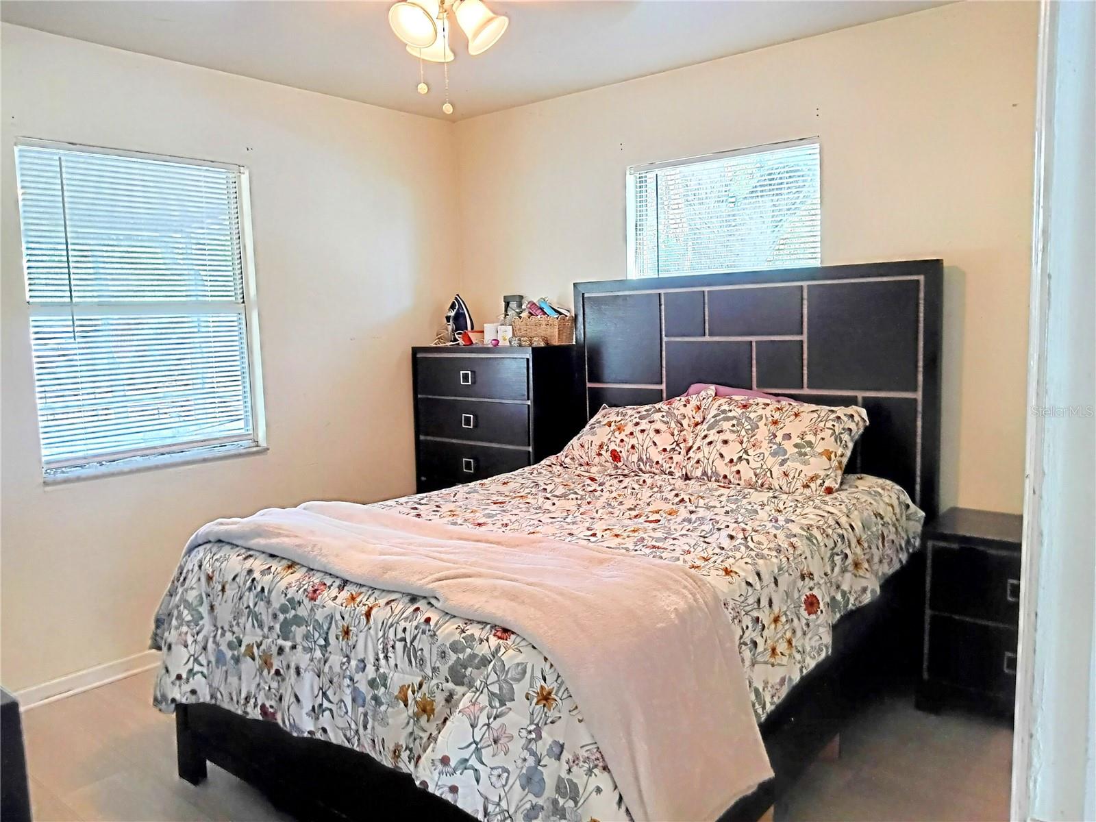 MANGO HILLS - Residential