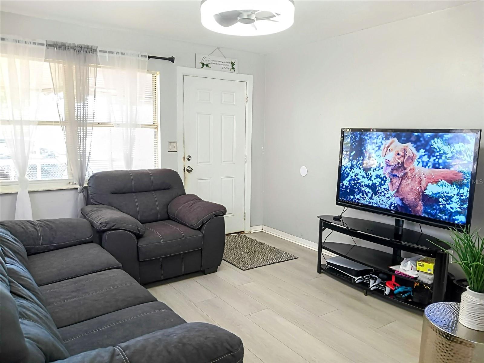 MANGO HILLS - Residential