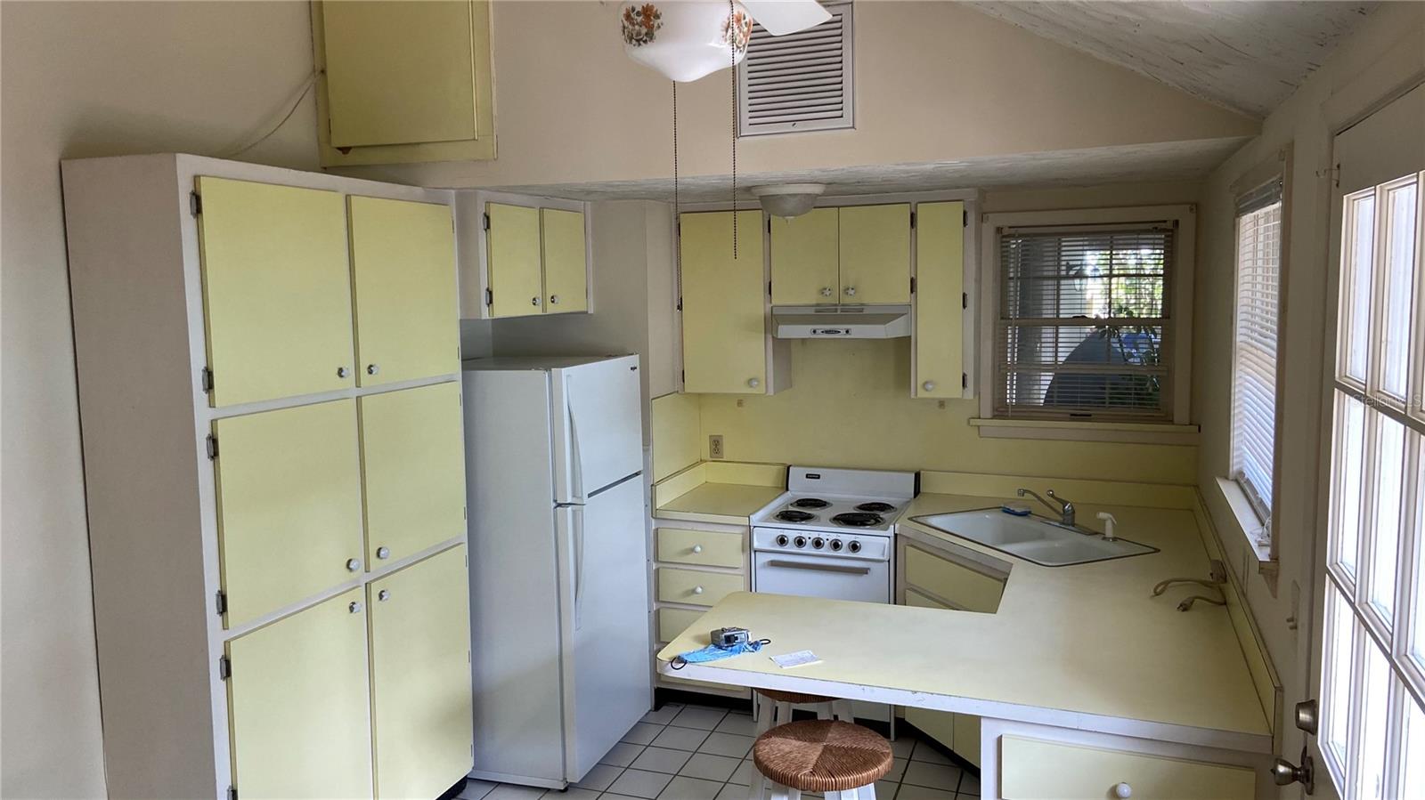 SUNSET PARK REP - Residential