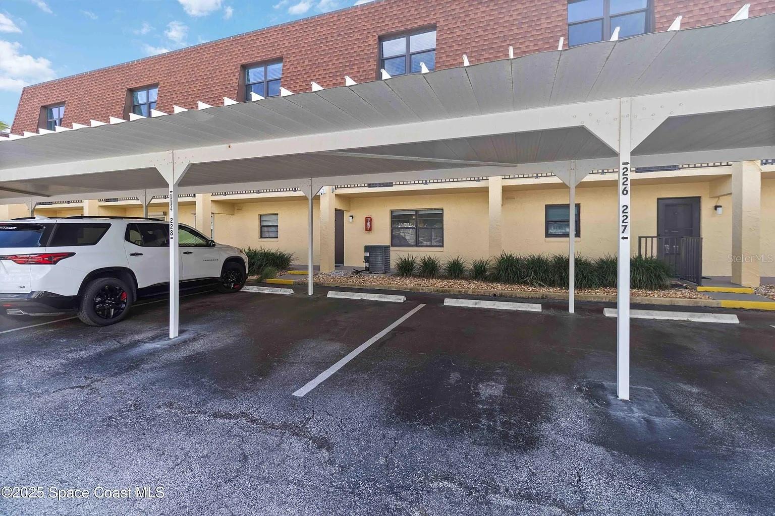 5200 OCEAN BEACH BOULEVARD 213