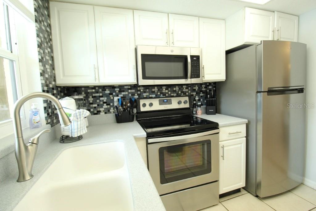 COCOA BEACH CLUB CONDO - Residential