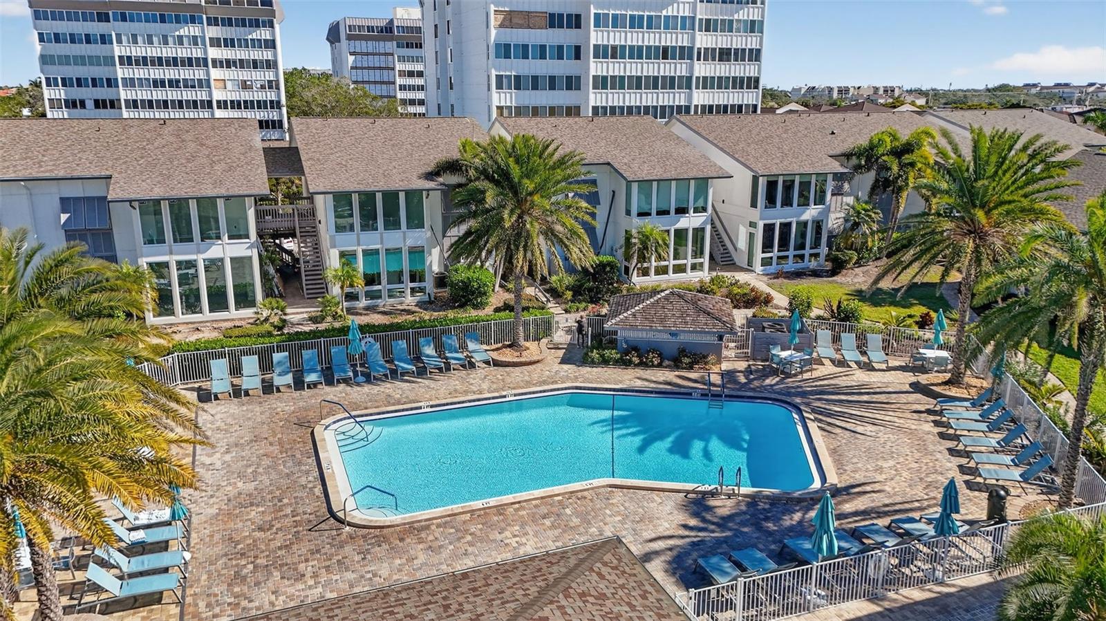 PEPPERTREE BAY IV - Residential