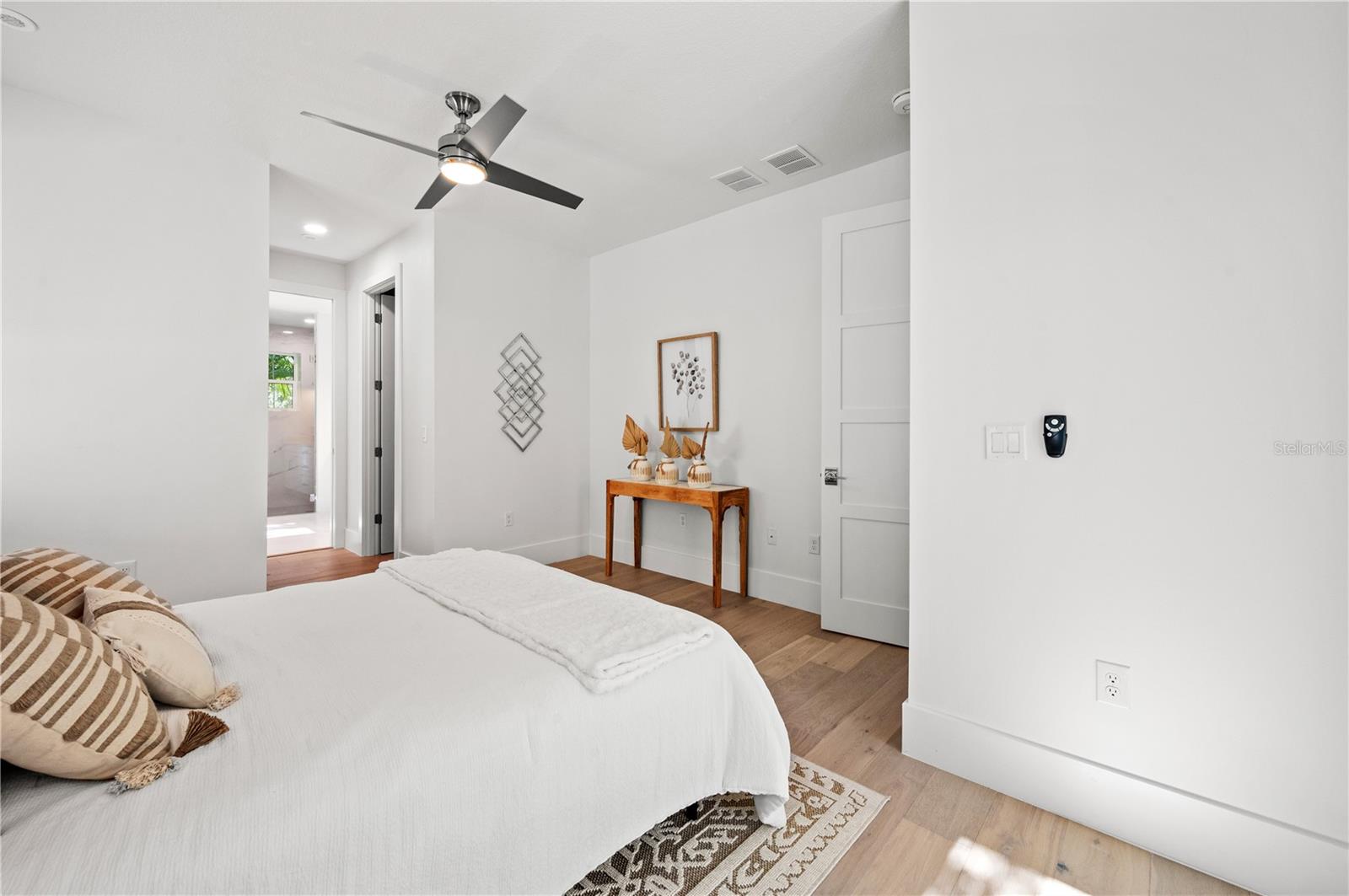 POINSETTIA PARK 2 - Residential