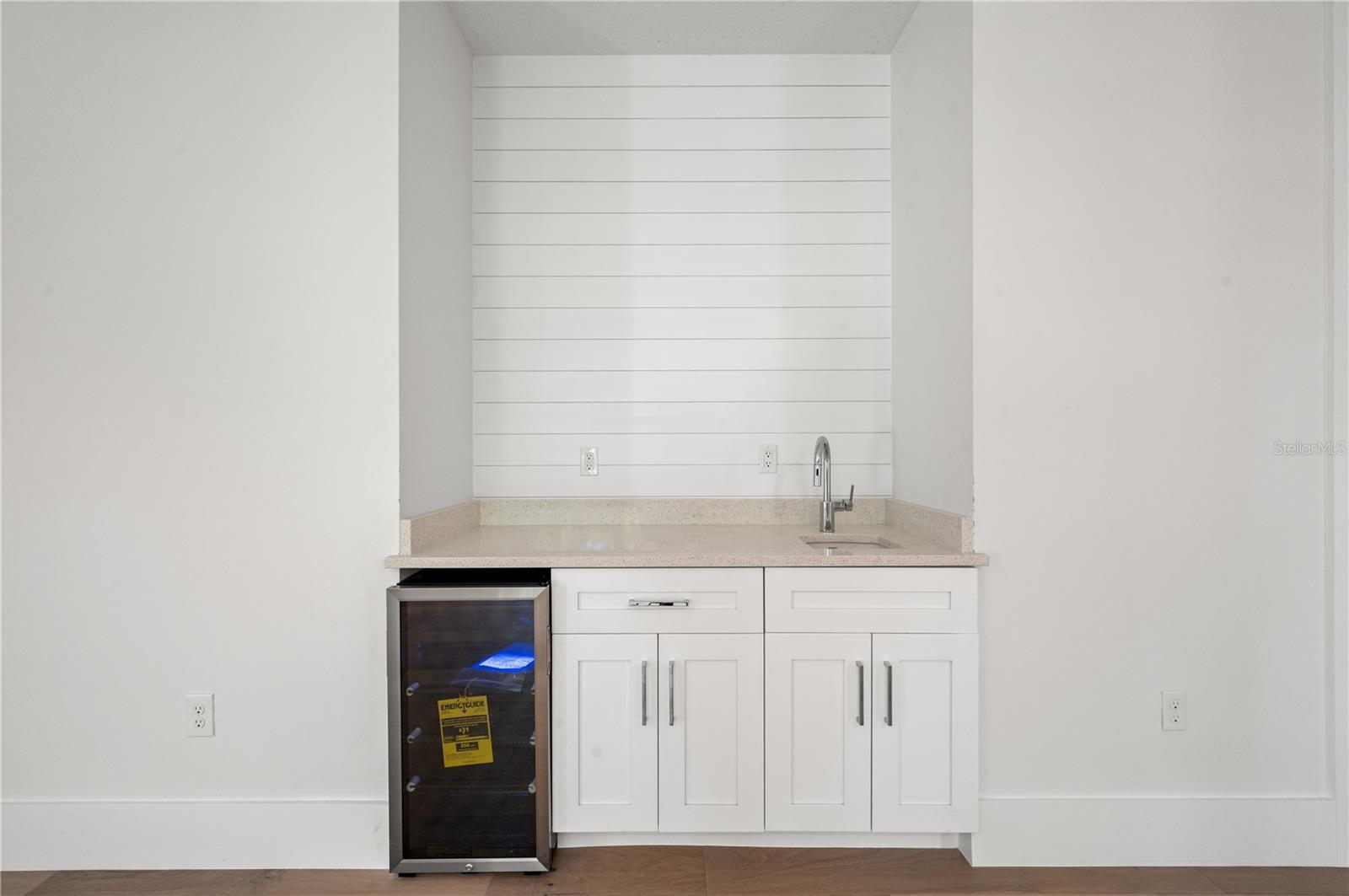 POINSETTIA PARK 2 - Residential