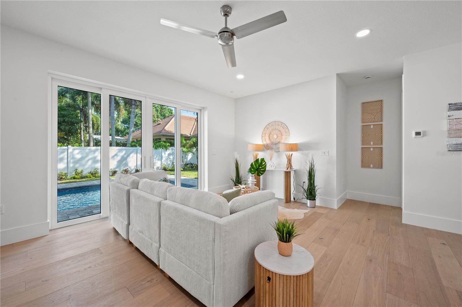 POINSETTIA PARK 2 - Residential