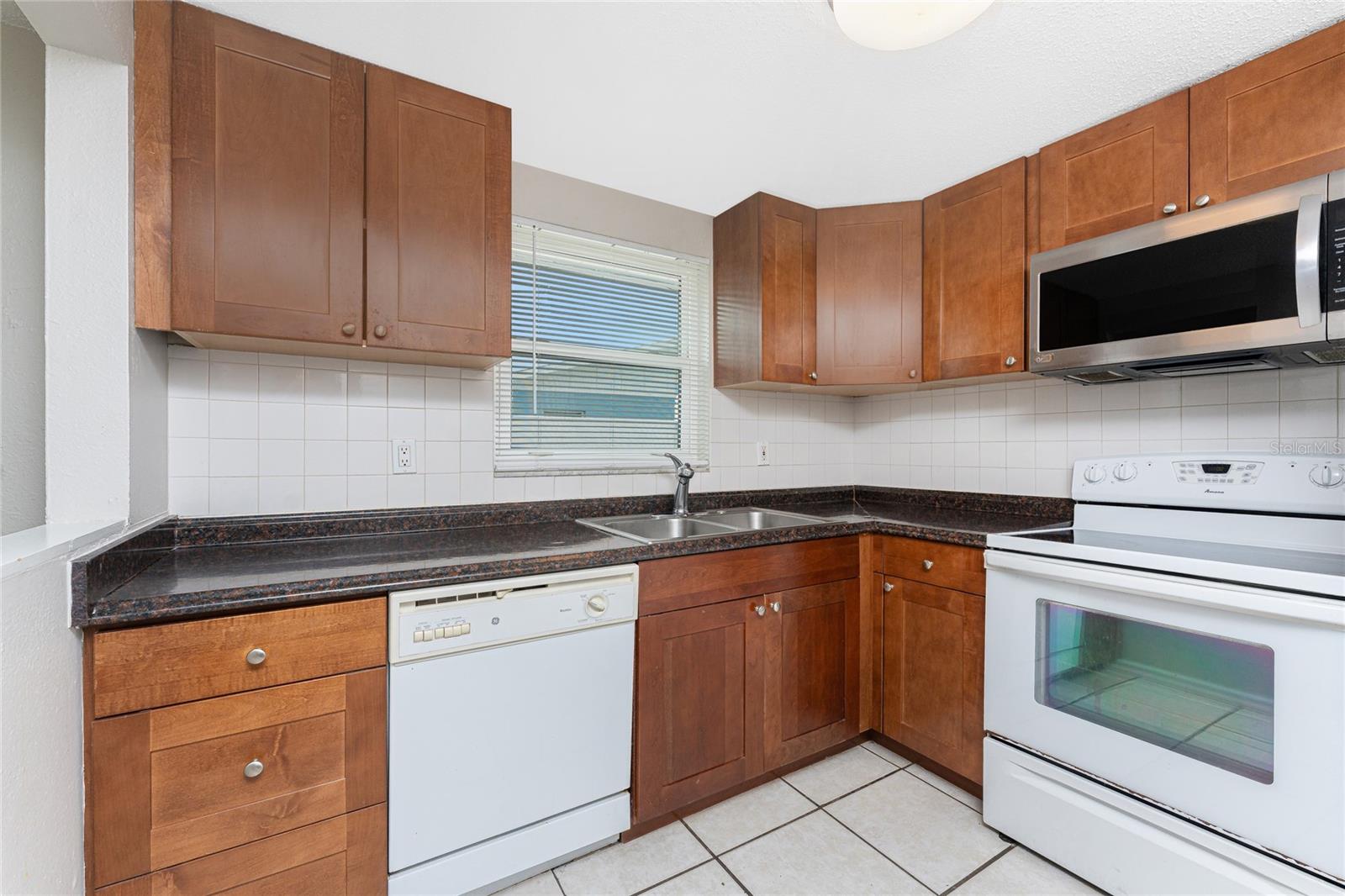 STUMP PASS CONDO - Residential