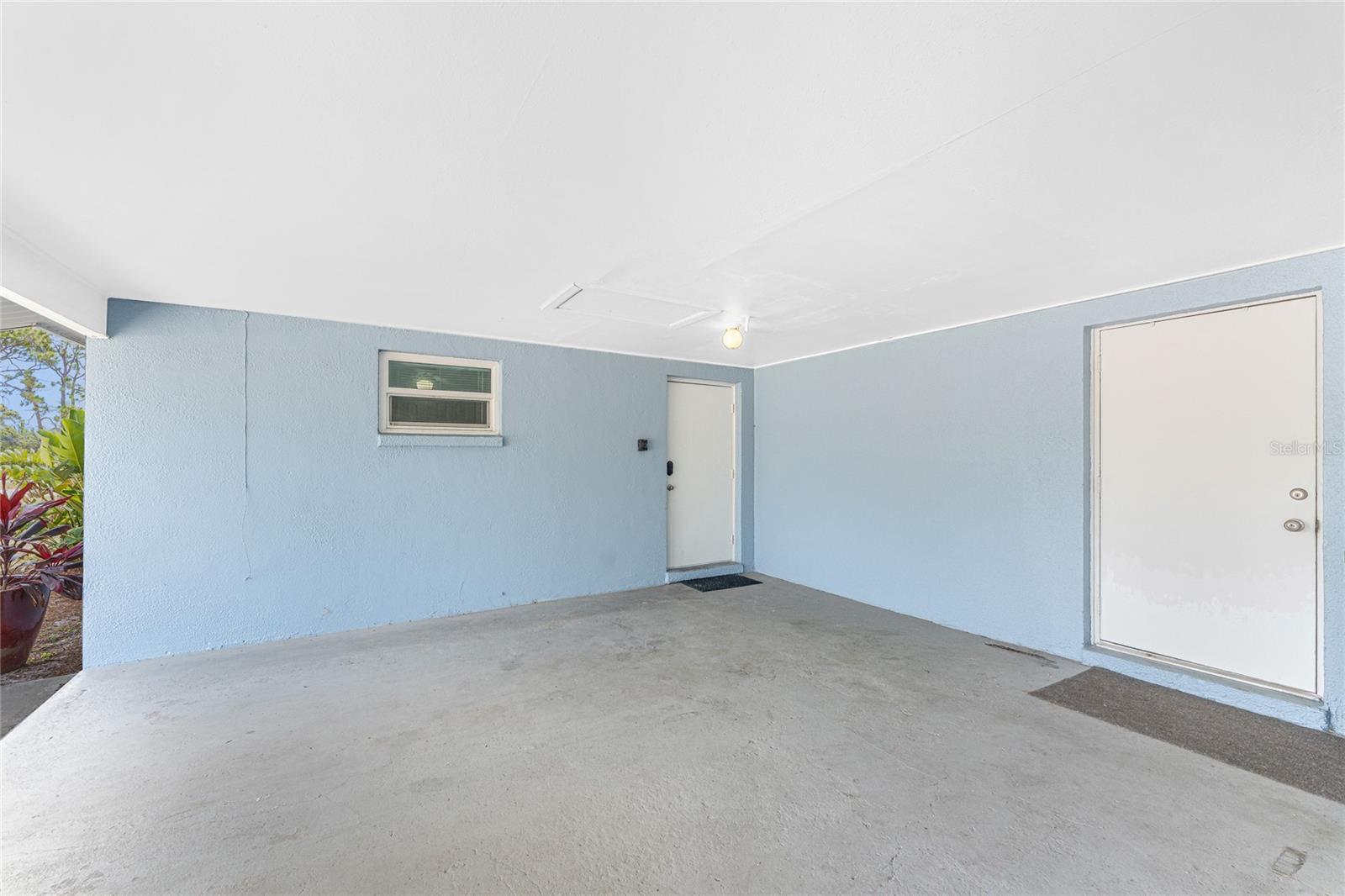 STUMP PASS CONDO - Residential