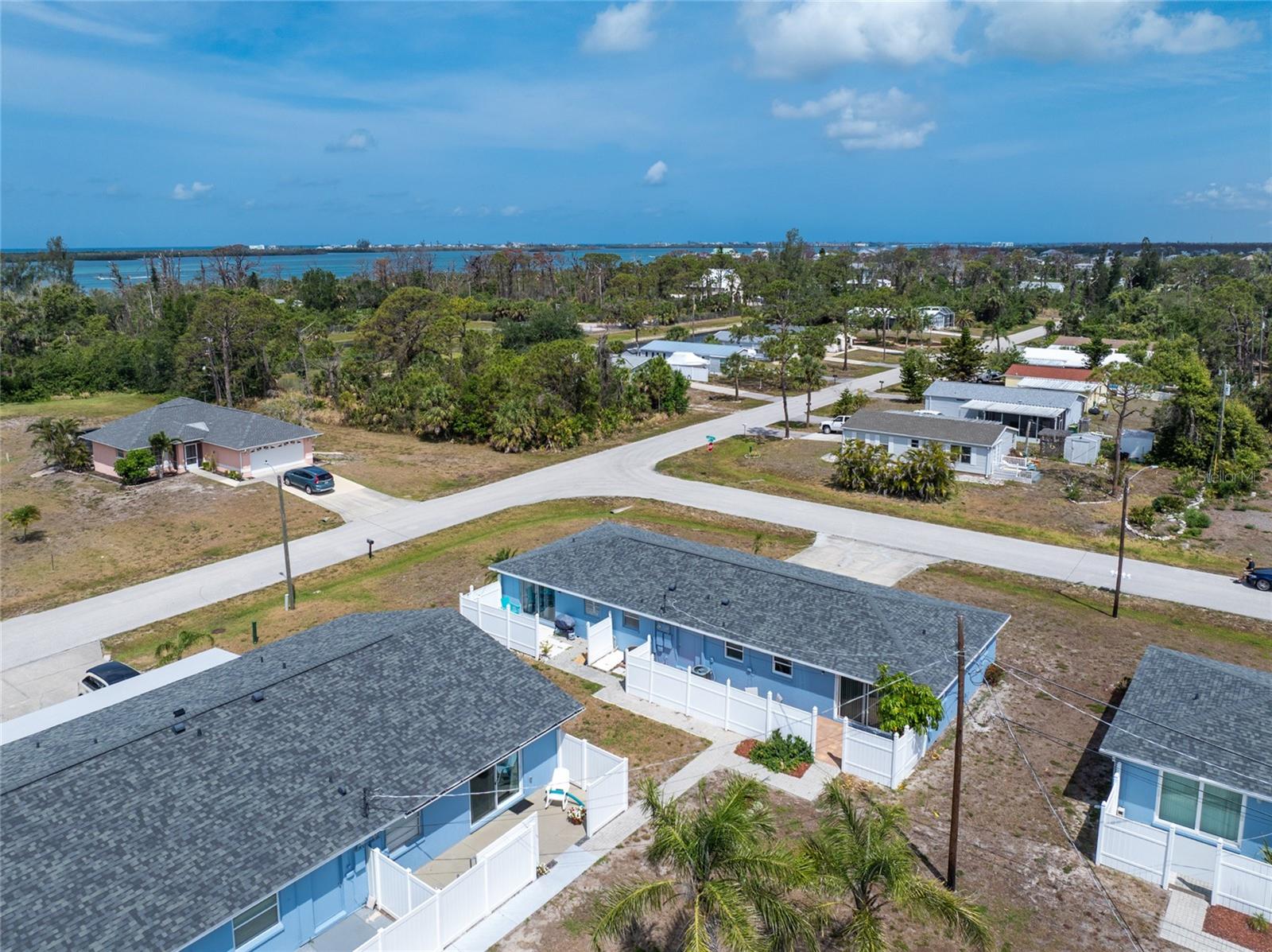 STUMP PASS CONDO - Residential