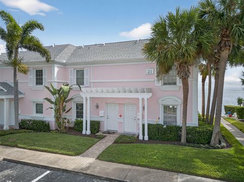 5186 COQUINA KEY DRIVE SE ST PETERSBURG FL 33705