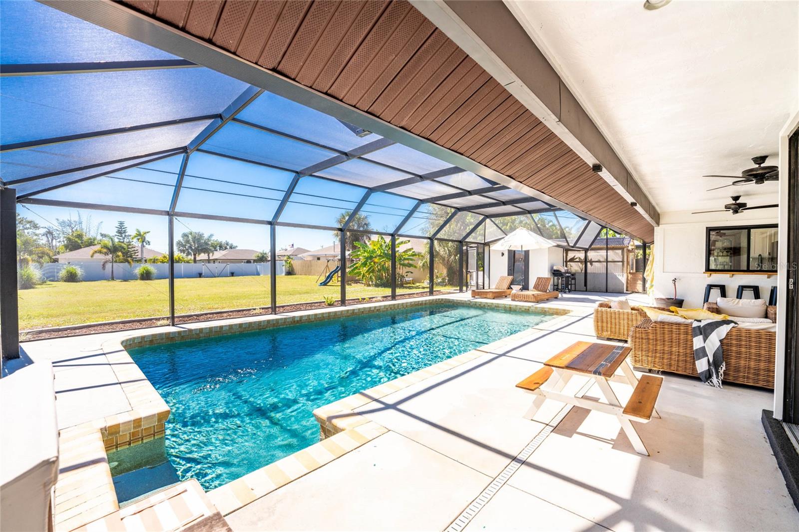 OAK HOLLOW AS - Residential