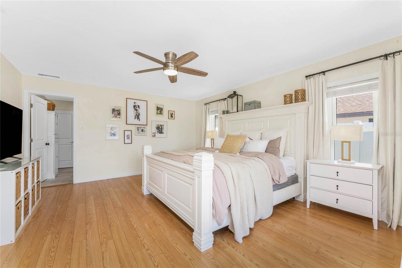 OAK HOLLOW AS - Residential