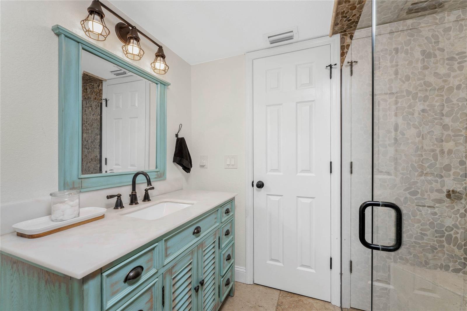 OAK HOLLOW AS - Residential